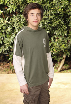 no-ordinary-family-jimmy-bennett
